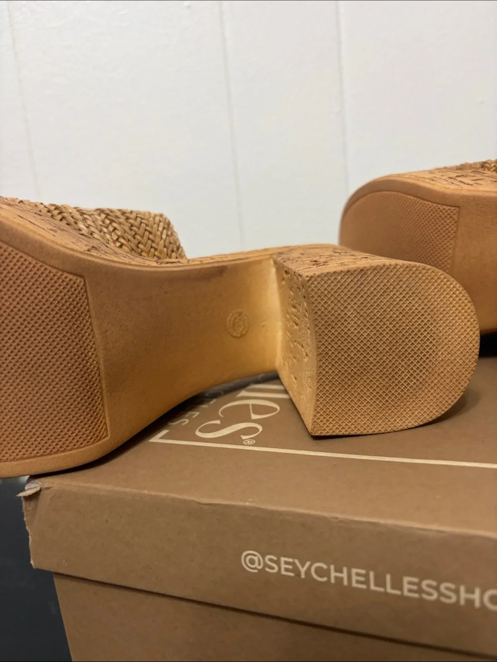Seychelles platform heels cork size 9 New